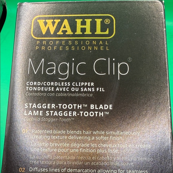 Wahl Professional Magic Clip Cordless Clipper - Burgundy - Picture 12 of 13
